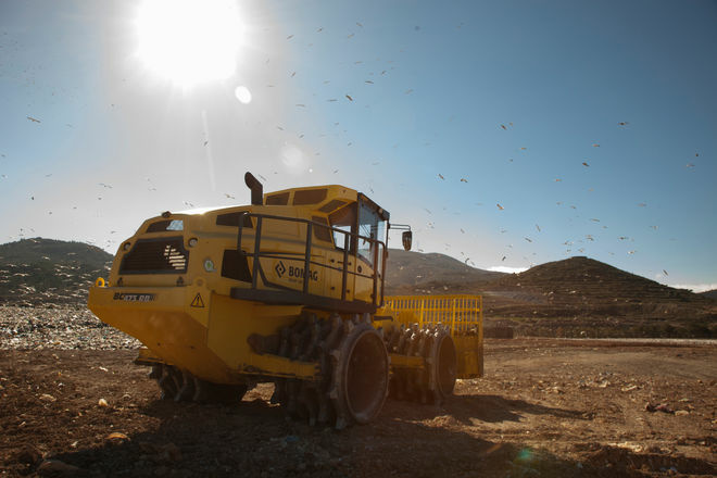 Уплотнитель мусора BOMAG BC 463 RB-3