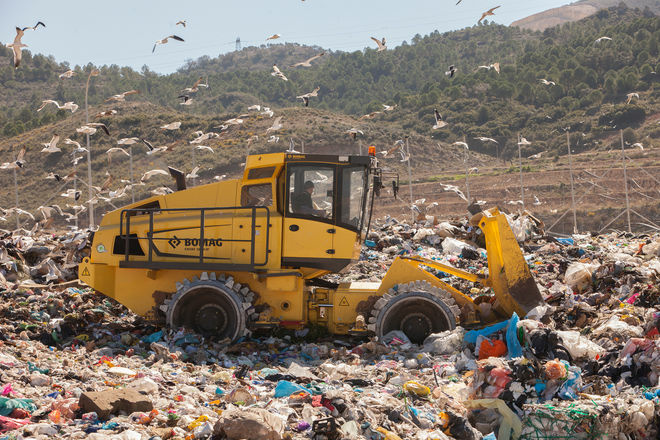 Уплотнитель мусора BOMAG BC 463 RB-3