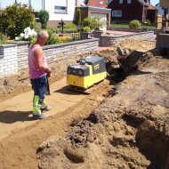 Виброплита реверсивная BOMAG BPH 80/65 S