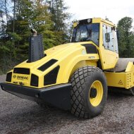Каток грунтовый BOMAG BW 219 D-5