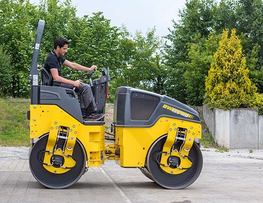 Каток тандемный BOMAG BW 135 AD-5