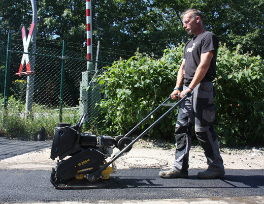 Виброплита прямого хода BOMAG BP 12/50 A