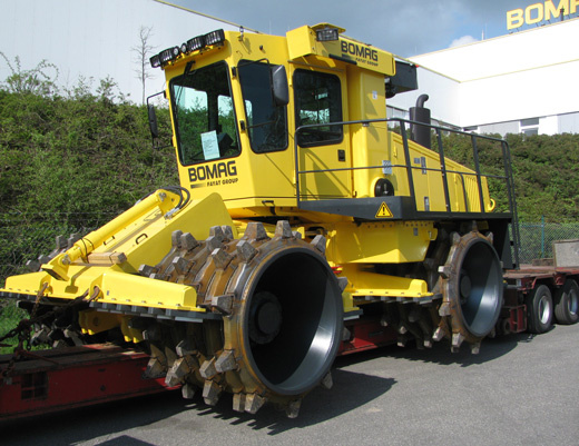 Уплотнитель мусора BOMAG BC 772 RB-2