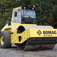 Каток грунтовый BOMAG BW 219 D-4