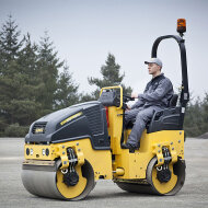 Каток тандемный BOMAG BW 100 ADM-5