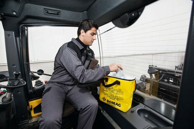 Каток тандемный BOMAG BW 161 AD-50 AM