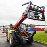 Телескопический погрузчик SANY STH1440Е, двигатель CUMMINS QSF3.8 STAGE Ⅲ 93 кВт, высота подъема 14 м, грузоподъемность 4000 кг