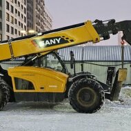 Телескопический погрузчик SANY STH1056А, двигатель CUMMINS QSF3.8 T3, 93 кВт, высота подъема 17,1 м, грузоподъемность 4 540 кг