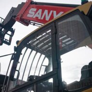 Телескопический погрузчик SANY STH1840Е, двигатель CUMMINS QSF3.8 STAGE Ⅲ 93 кВт, высота подъема 17,5 м, грузоподъемность 4000 кг
