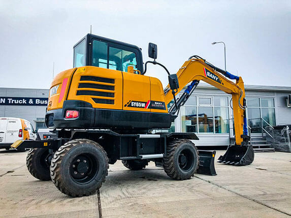 Колесный экскаватор SANY SY65W