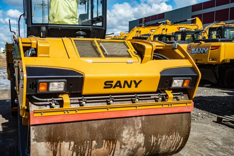 Грунтовые катки SANY Дорожный каток STR130C-10