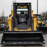 Гусеничный мини-погрузчик SANY ST230V