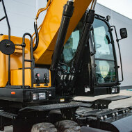 Колесный экскаватор SANY SY215W