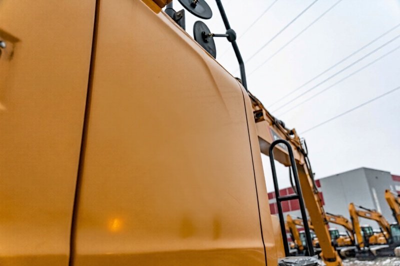 Колесный экскаватор SANY SY185W