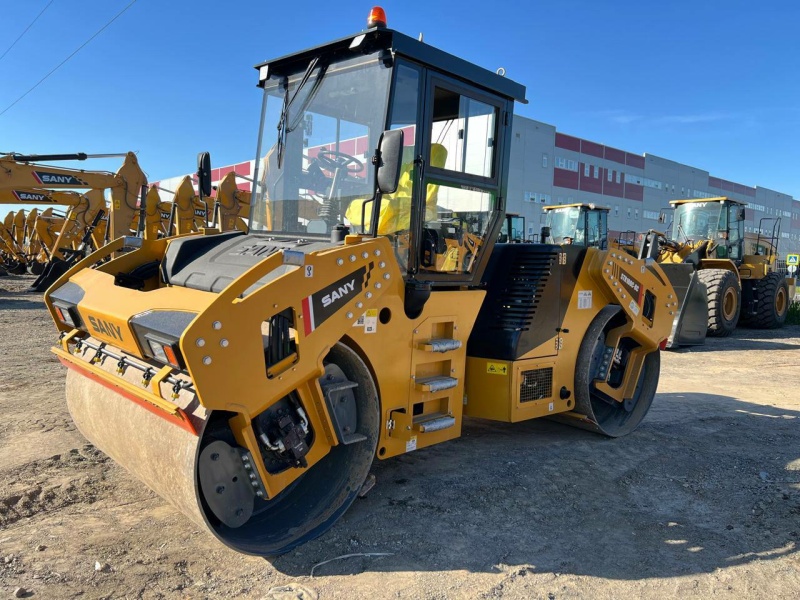 Грунтовые катки SANY Дорожный каток STR110C-10