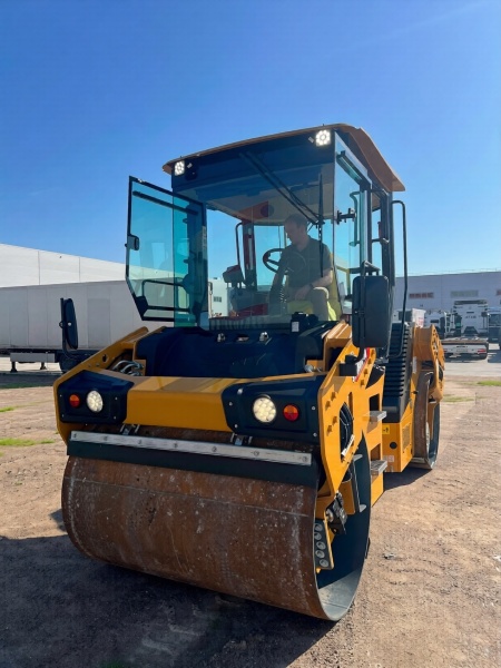Грунтовые катки SANY Дорожный каток STR80C-10