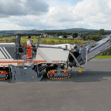 дорожная фреза WIRTGEN серии w 220 i