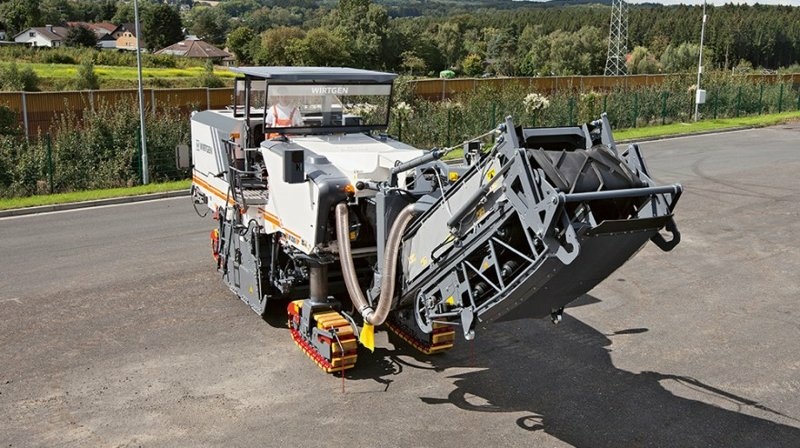 дорожная фреза WIRTGEN серии w 220 i