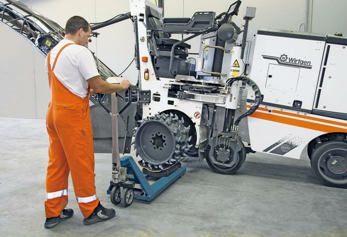дорожная фреза WIRTGEN серии w 50 dc