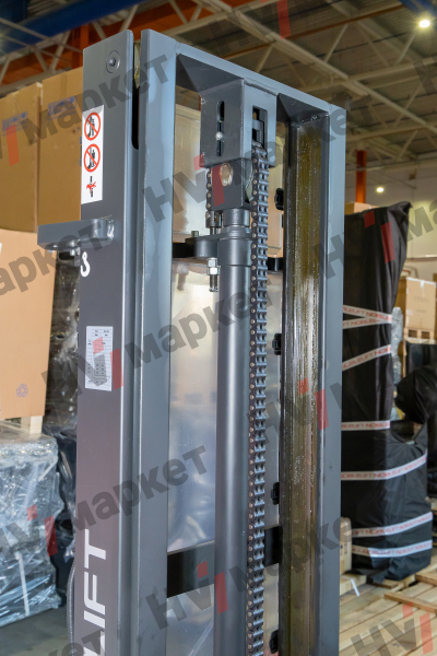 Самоходный штабелер ECL15B duplex mast (В-3600мм) HV Market